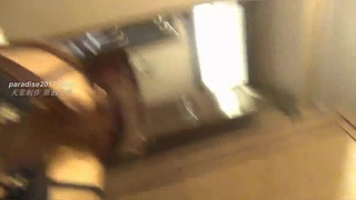 娇妻 雪白 呻吟-美女学生妹子是男友的乖母狗，戴着狗炼项圈乖乖让男友无套抽插~