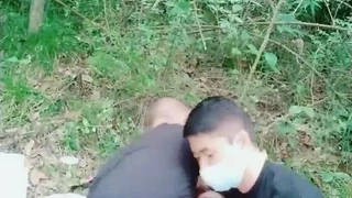 欧美日韩人妻激情-第一次与男友以外的男人在行使中车震!
