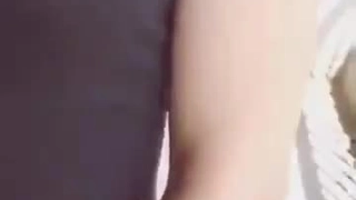 欧美日韩人妻激情-第一次与男友以外的男人在行使中车震!